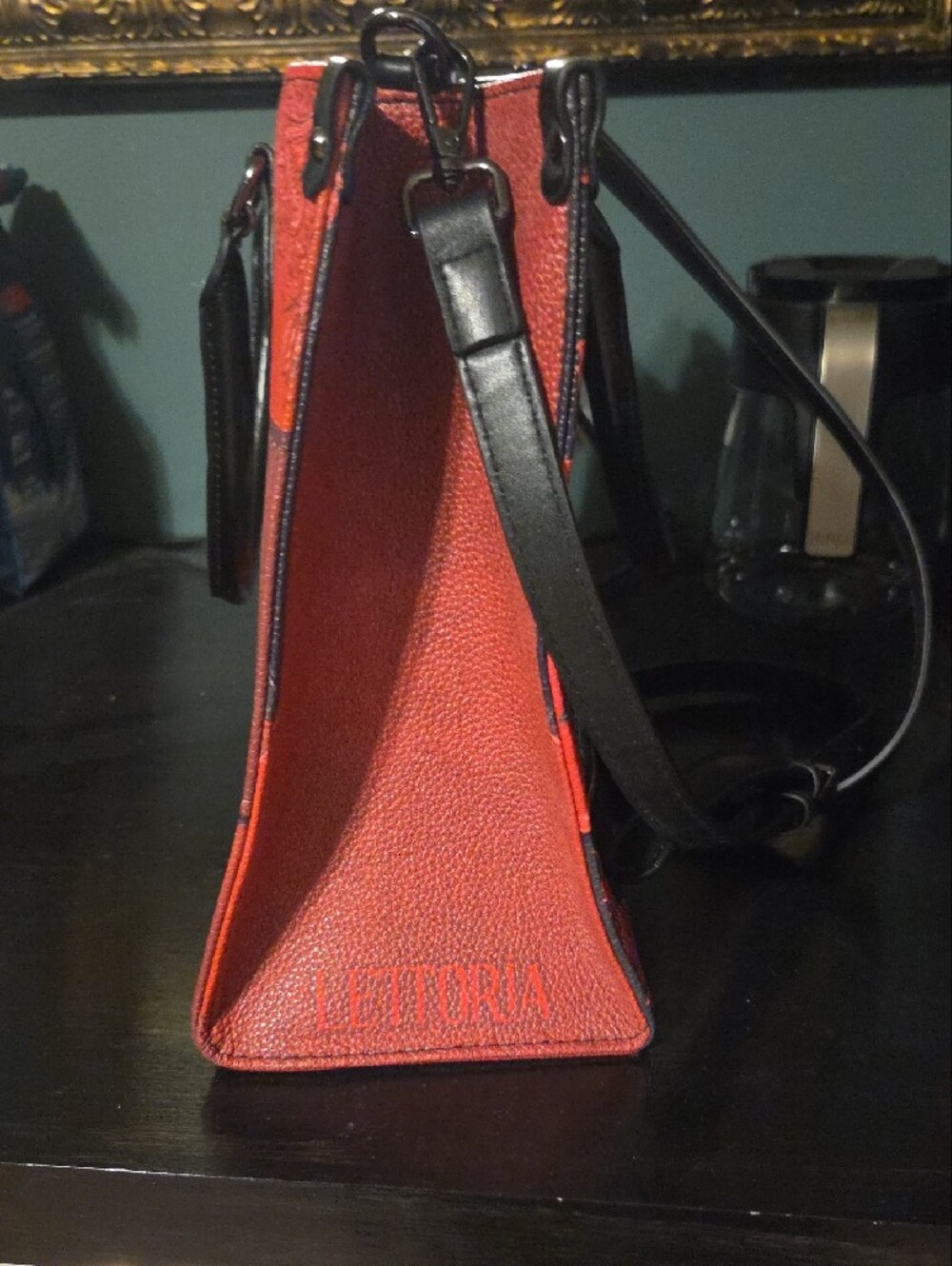 Dracula's Quest Red and Black Tote Bag In Genuine Leather Brand New! - Picture 5 of 7